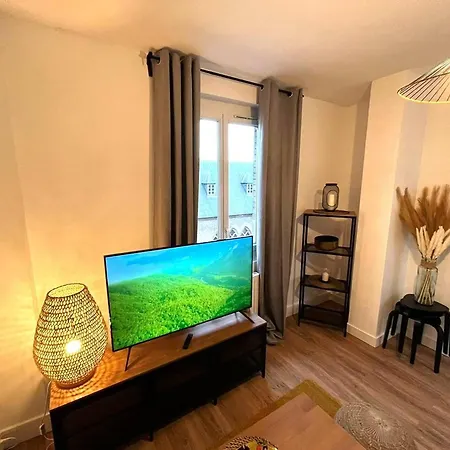 T2 A Reims, Parfait Pour Couples Ou Professionnels - Fr-1-870-18 Реймс